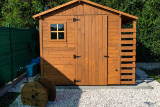 Abri de jardin : ce qu'il faut savoir avant d'installer son espace de rangement