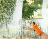Quels sont les meilleurs produits pour nettoyer les vitres ?