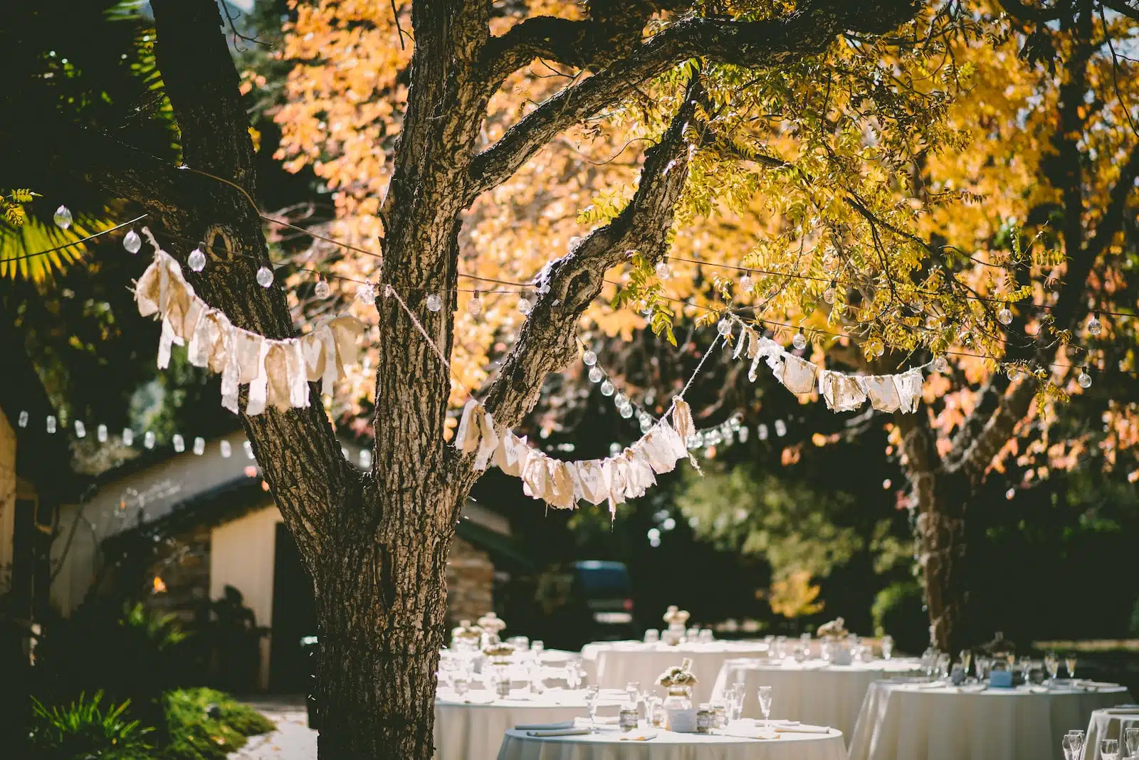 Comment décorer son jardin pour organiser une fête ?