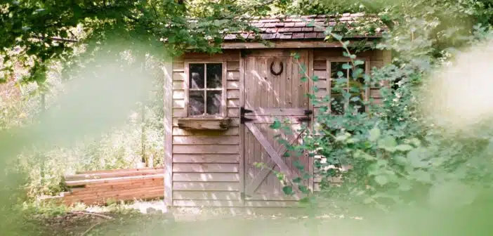 cabane de jardin